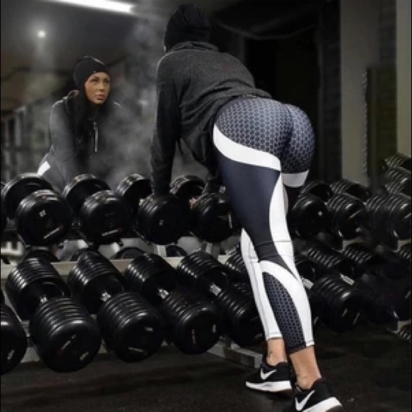 💪🏼 NWT Fitness lightweight leggings - Picture 3 of 9